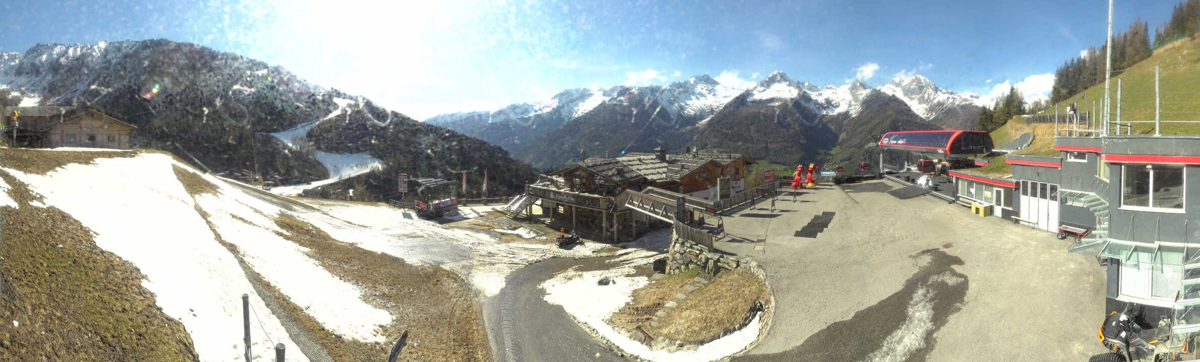 Archived image Webcam Klausberg - mountain restaurant Kristallalm in Ahrn Valley (South Tyrol)