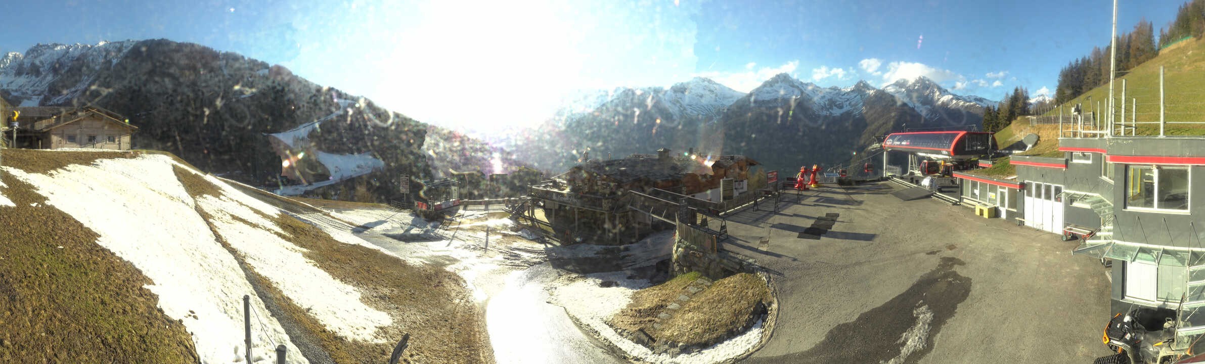 Archived image Webcam Klausberg - mountain restaurant Kristallalm in Ahrn Valley (South Tyrol)