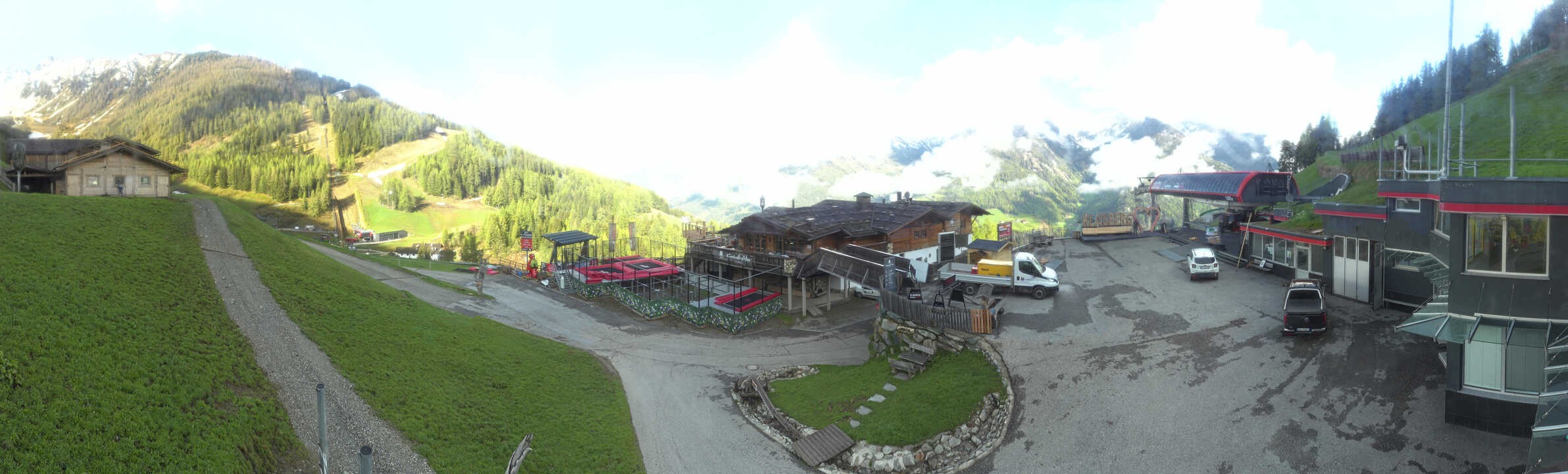 Archiv Foto Webcam Klausberg - Blick auf Kristallalm im Ahrntal (Südtirol)