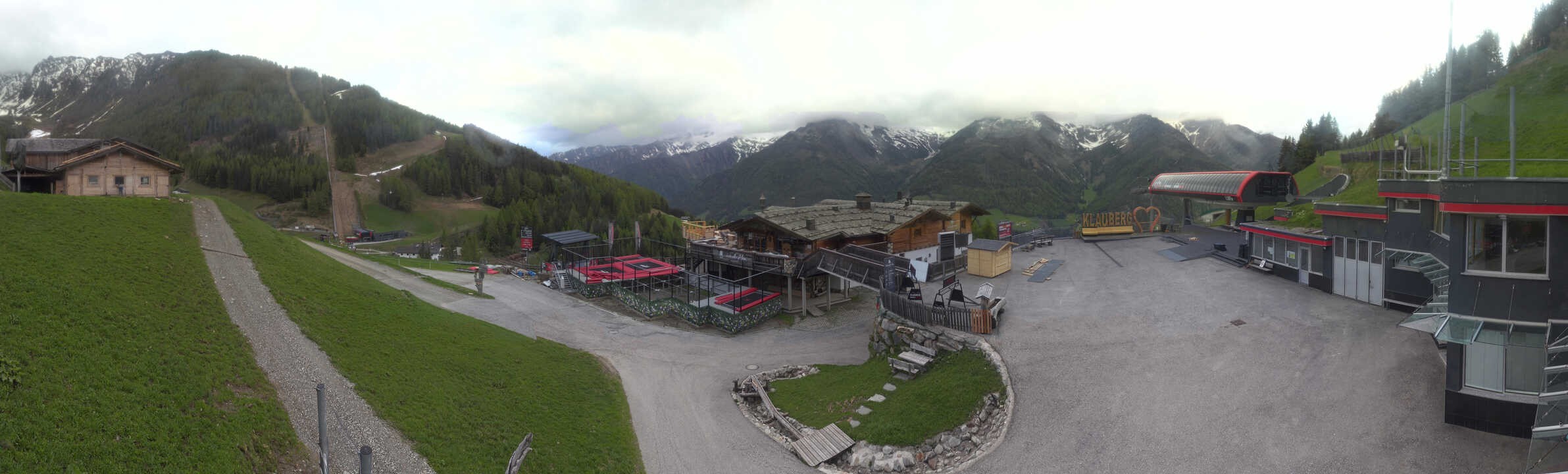 Archived image Webcam Klausberg - mountain restaurant Kristallalm in Ahrn Valley (South Tyrol)