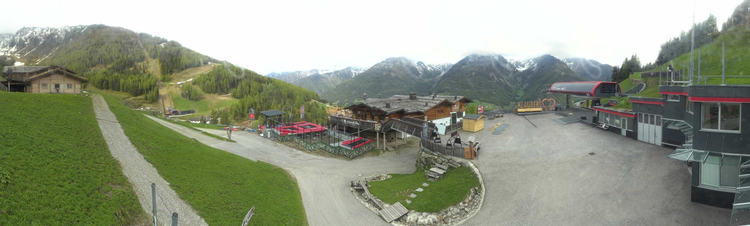 Archived image Webcam Klausberg - mountain restaurant Kristallalm in Ahrn Valley (South Tyrol)