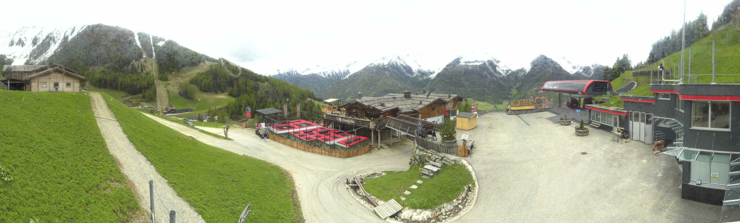 Archived image Webcam Klausberg - mountain restaurant Kristallalm in Ahrn Valley (South Tyrol)