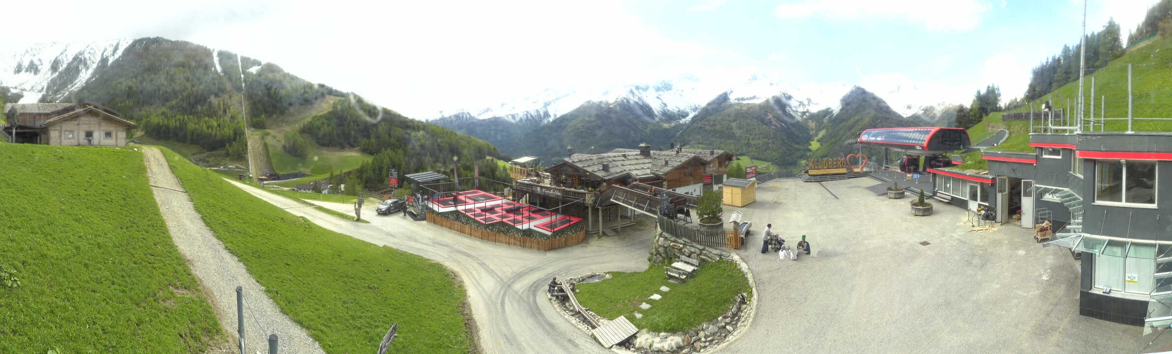 Archived image Webcam Klausberg - mountain restaurant Kristallalm in Ahrn Valley (South Tyrol)