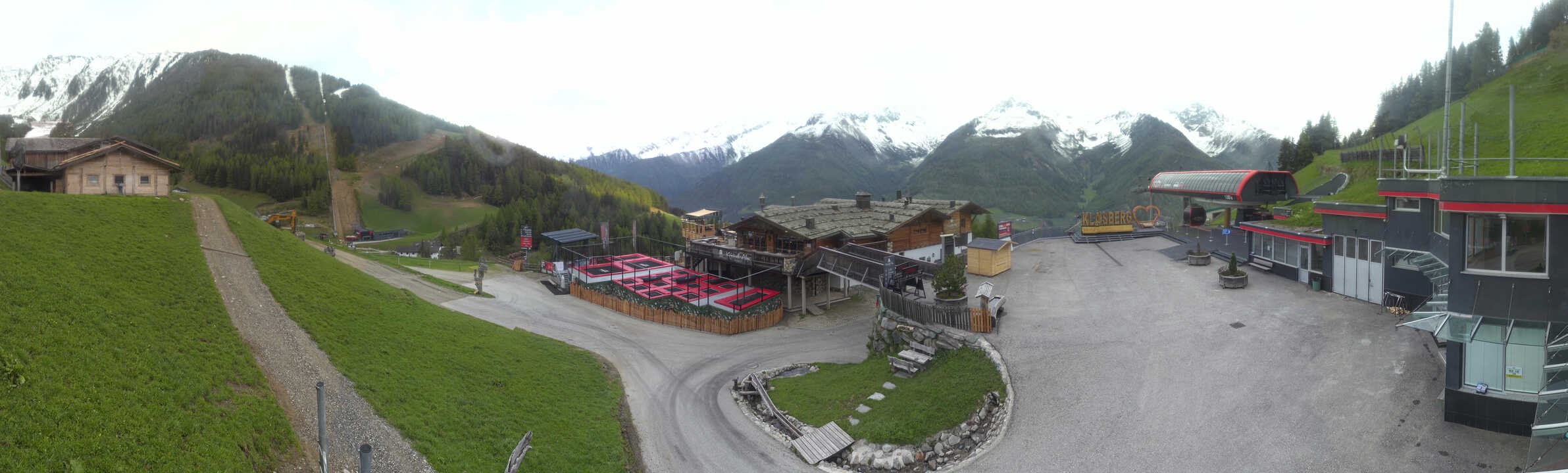Archived image Webcam Klausberg - mountain restaurant Kristallalm in Ahrn Valley (South Tyrol)