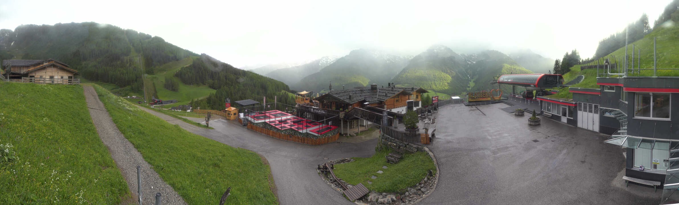Archived image Webcam Klausberg - mountain restaurant Kristallalm in Ahrn Valley (South Tyrol)