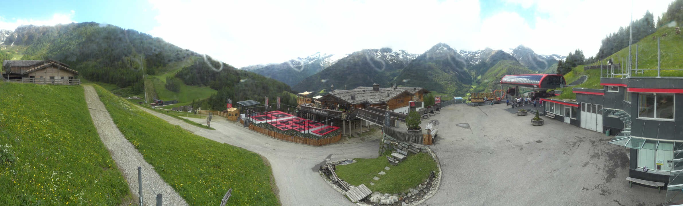 Archived image Webcam Klausberg - mountain restaurant Kristallalm in Ahrn Valley (South Tyrol)