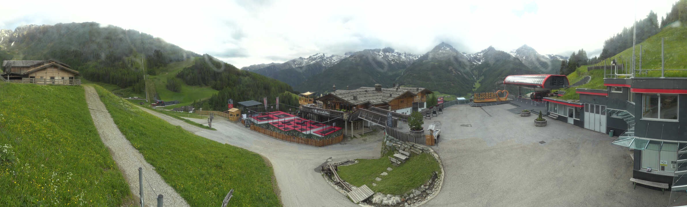 Archived image Webcam Klausberg - mountain restaurant Kristallalm in Ahrn Valley (South Tyrol)