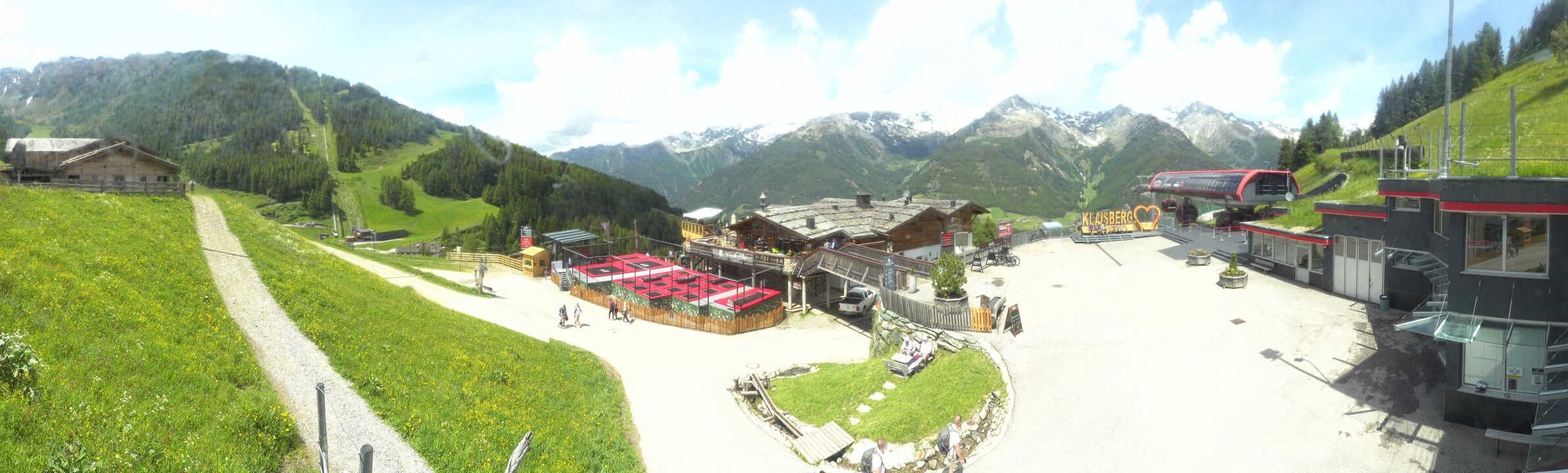 Archived image Webcam Klausberg - mountain restaurant Kristallalm in Ahrn Valley (South Tyrol)