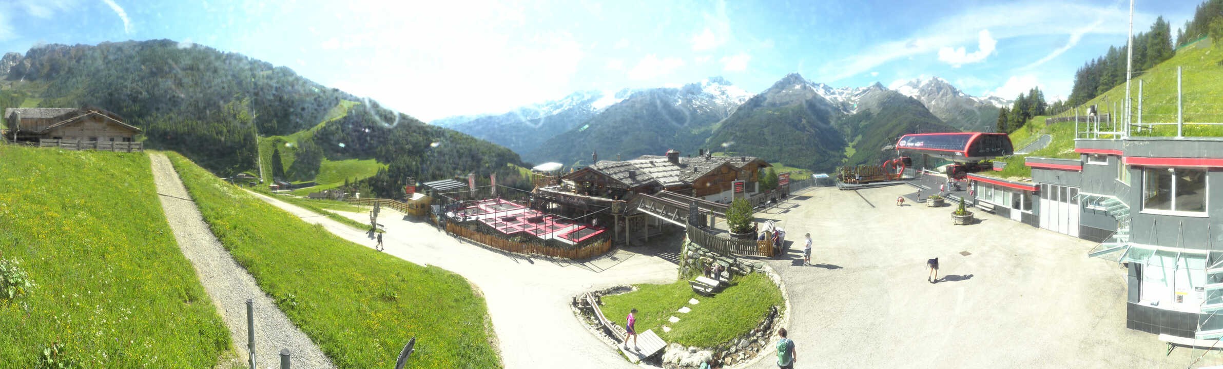 Archived image Webcam Klausberg - mountain restaurant Kristallalm in Ahrn Valley (South Tyrol)