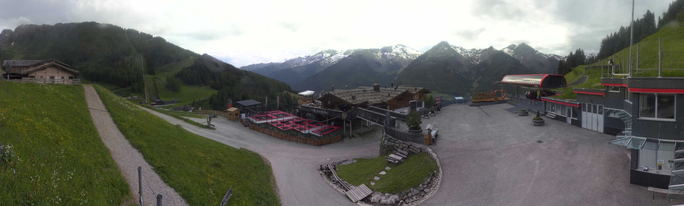 Archived image Webcam Klausberg - mountain restaurant Kristallalm in Ahrn Valley (South Tyrol)