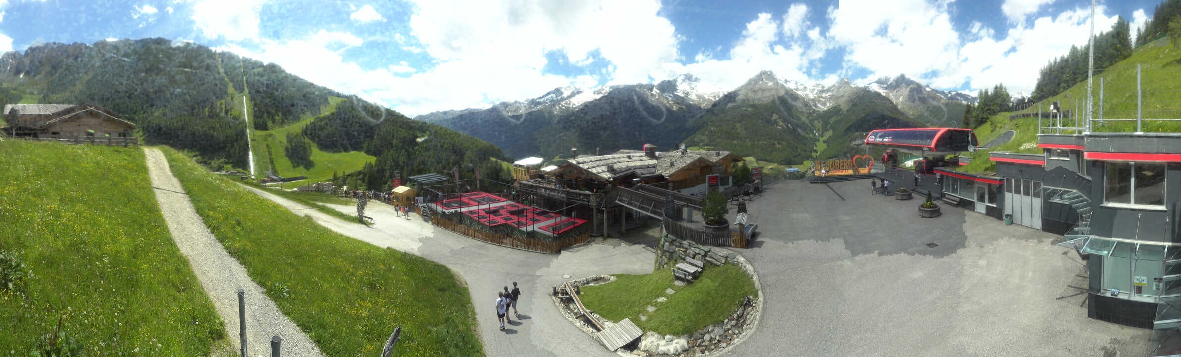 Archived image Webcam Klausberg - mountain restaurant Kristallalm in Ahrn Valley (South Tyrol)