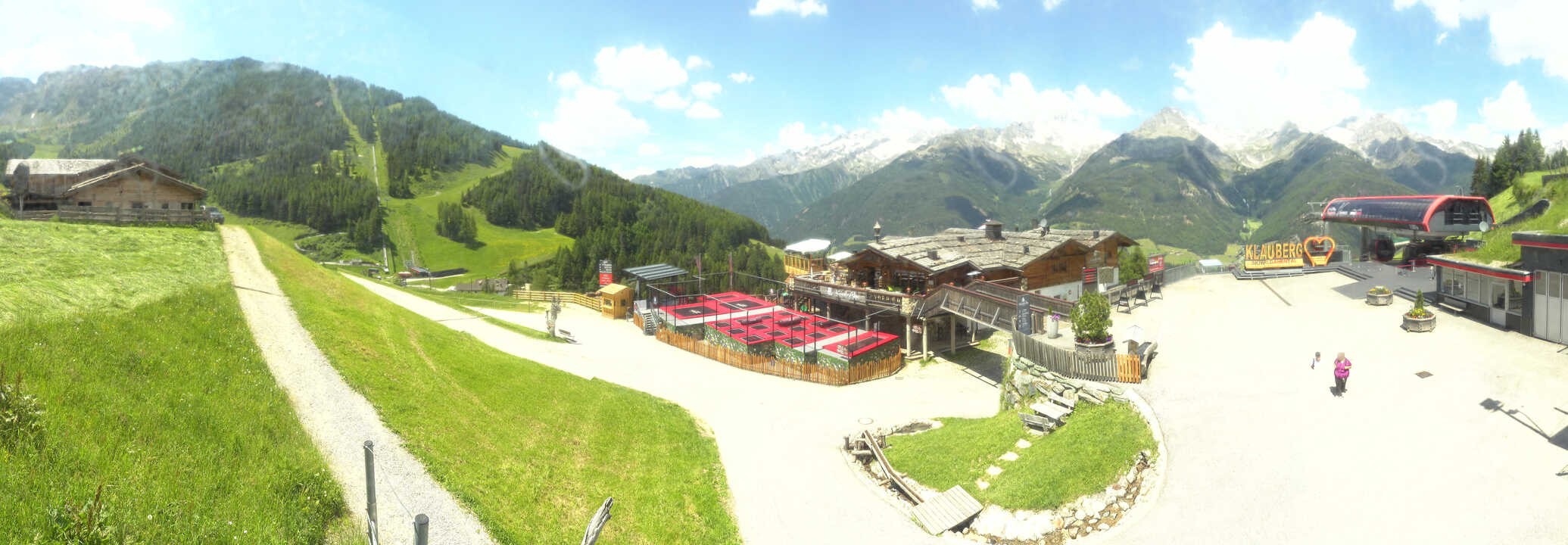 Archived image Webcam Klausberg - mountain restaurant Kristallalm in Ahrn Valley (South Tyrol)