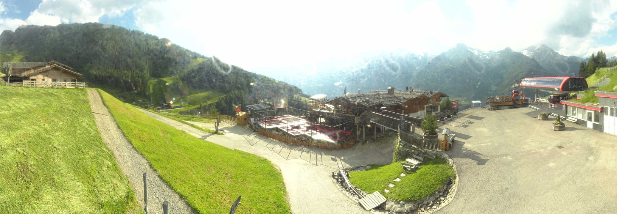 Archived image Webcam Klausberg - mountain restaurant Kristallalm in Ahrn Valley (South Tyrol)