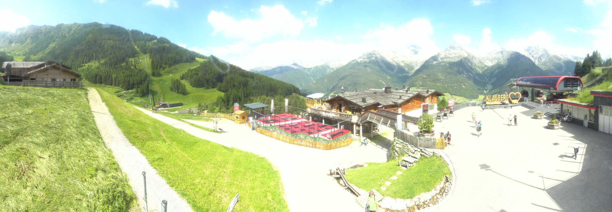 Archived image Webcam Klausberg - mountain restaurant Kristallalm in Ahrn Valley (South Tyrol)