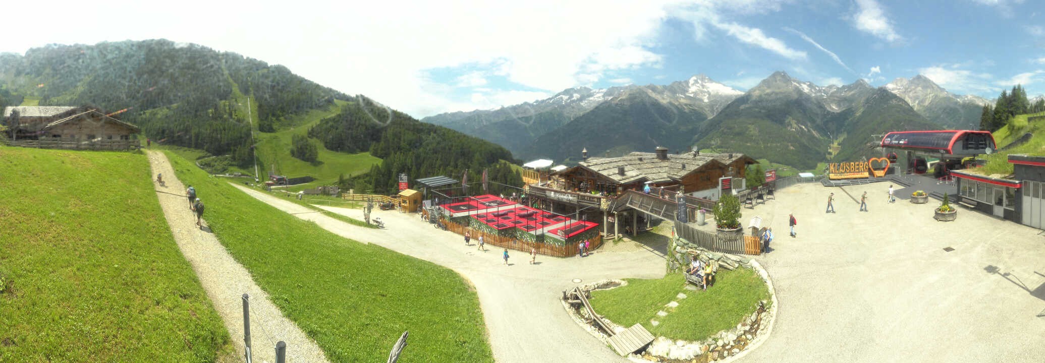 Archived image Webcam Klausberg - mountain restaurant Kristallalm in Ahrn Valley (South Tyrol)
