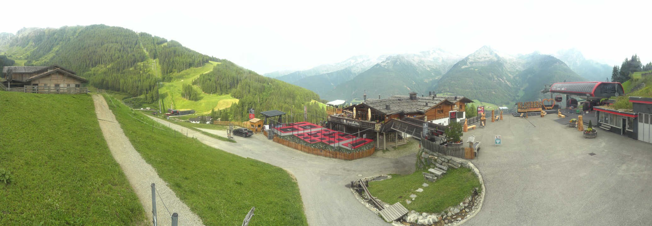 Archived image Webcam Klausberg - mountain restaurant Kristallalm in Ahrn Valley (South Tyrol)