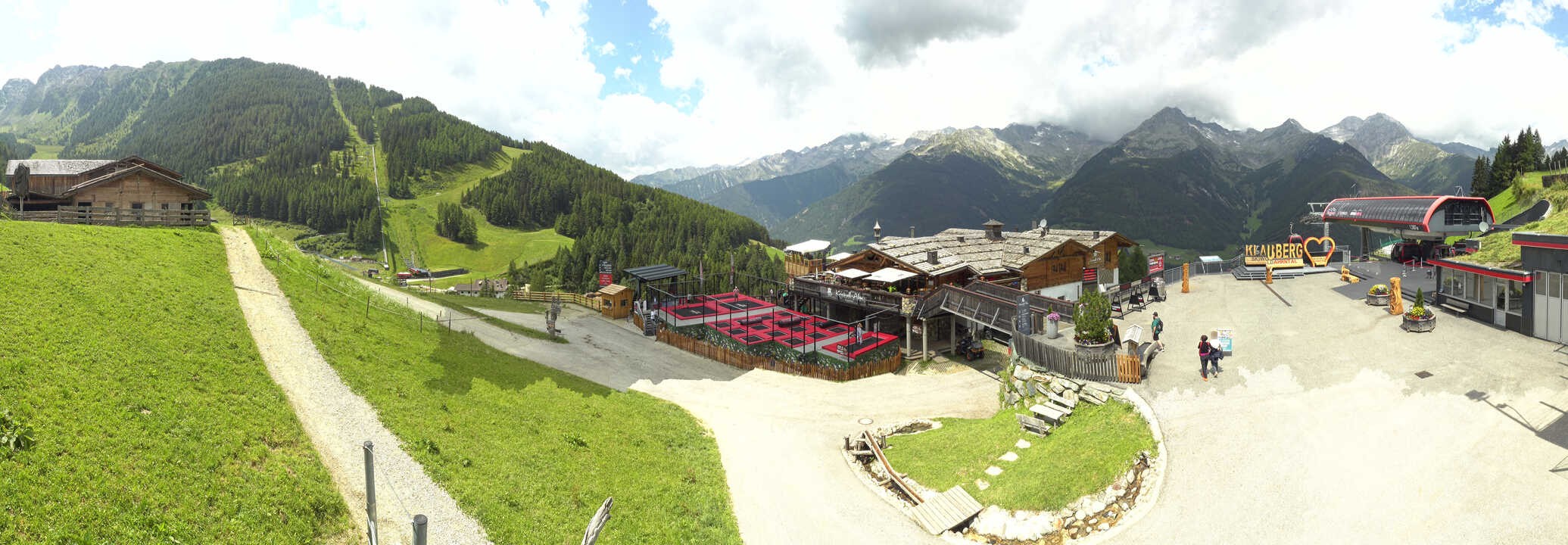 Archived image Webcam Klausberg - mountain restaurant Kristallalm in Ahrn Valley (South Tyrol)