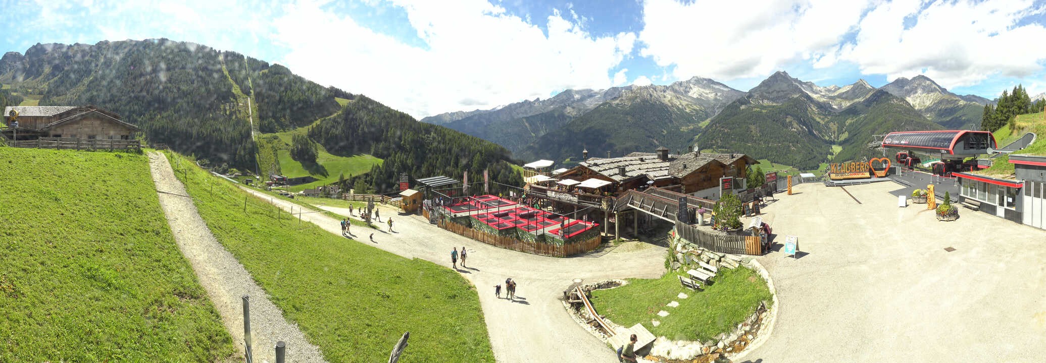 Archived image Webcam Klausberg - mountain restaurant Kristallalm in Ahrn Valley (South Tyrol)