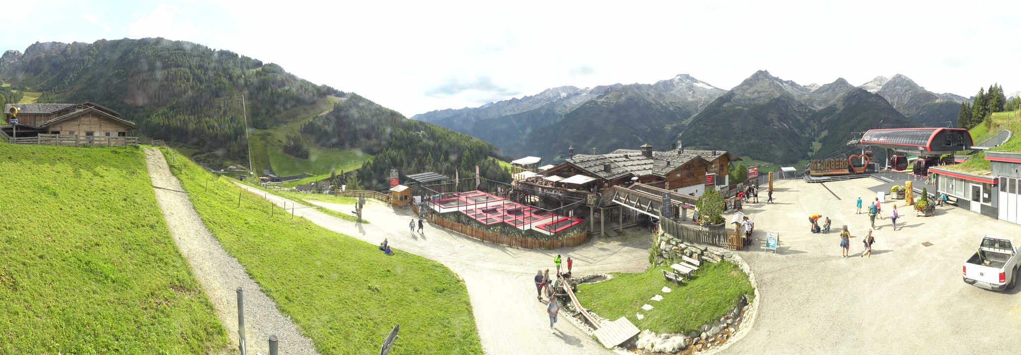 Archived image Webcam Klausberg - mountain restaurant Kristallalm in Ahrn Valley (South Tyrol)