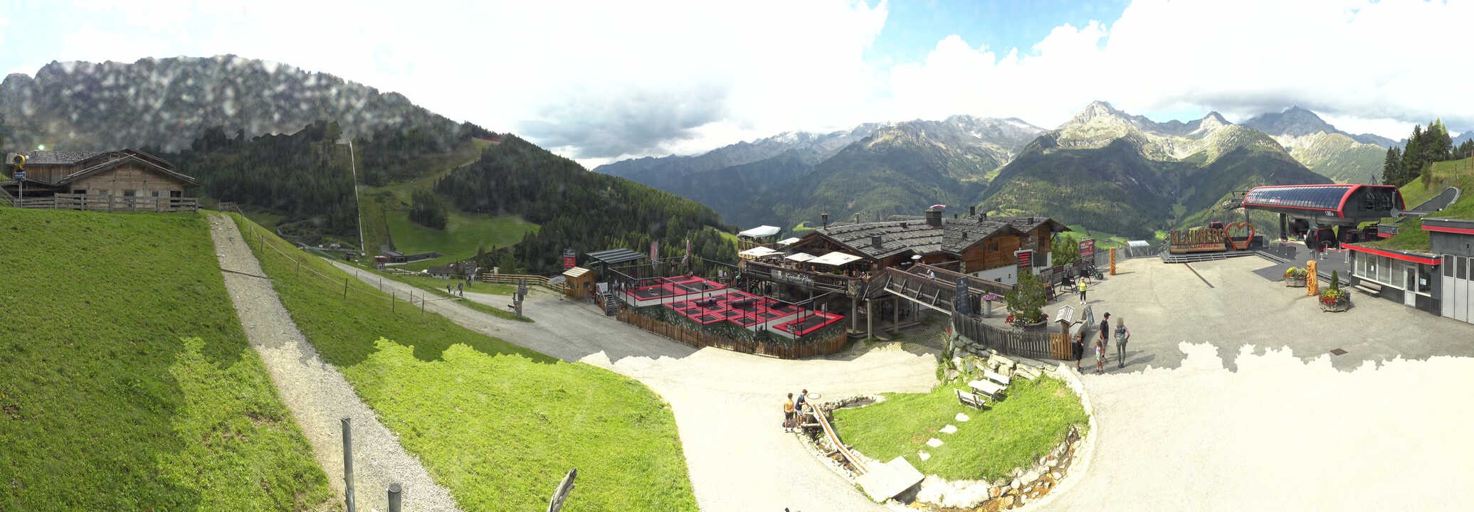 Archived image Webcam Klausberg - mountain restaurant Kristallalm in Ahrn Valley (South Tyrol)