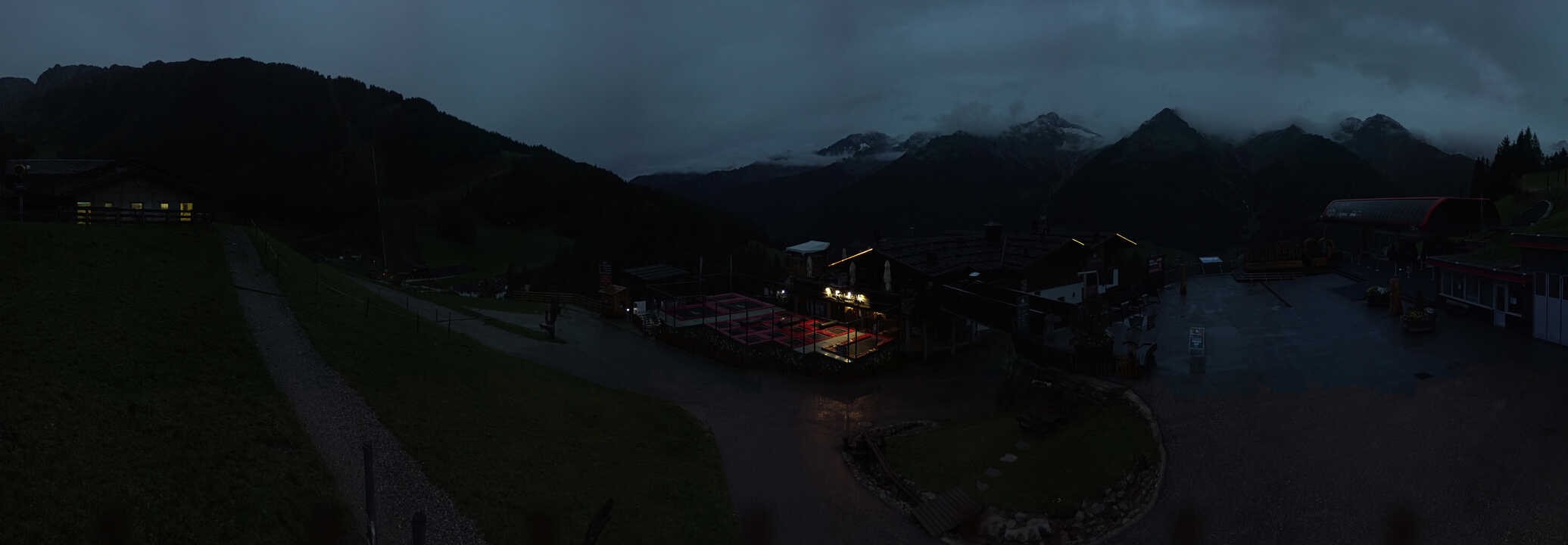 Archiv Foto Webcam Klausberg - Blick auf Kristallalm im Ahrntal (Südtirol)