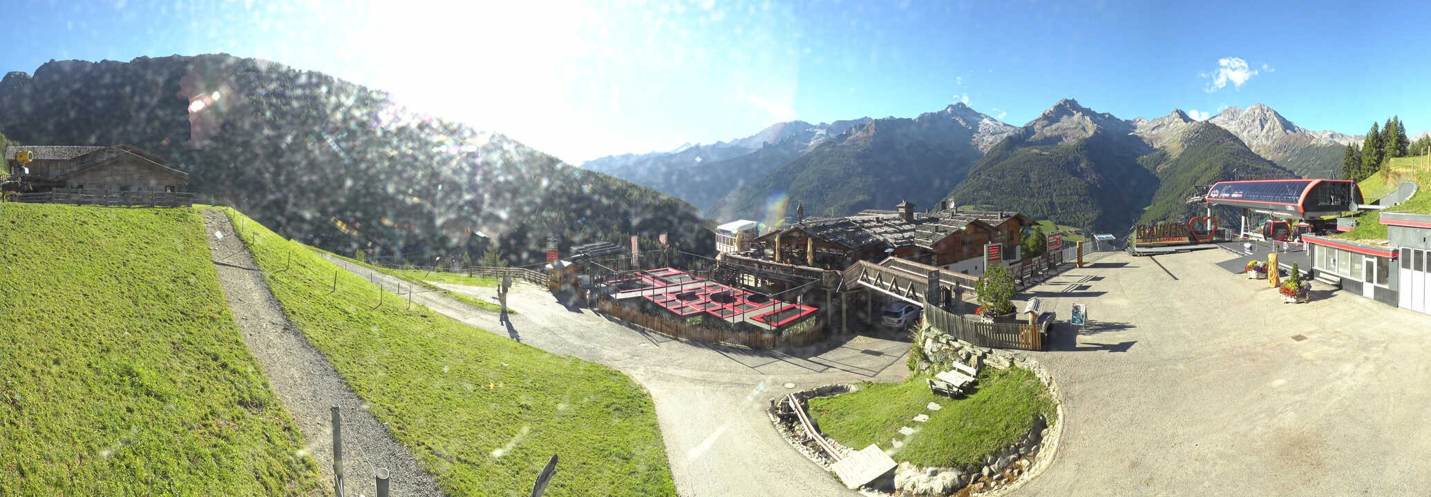 Archived image Webcam Klausberg - mountain restaurant Kristallalm in Ahrn Valley (South Tyrol)