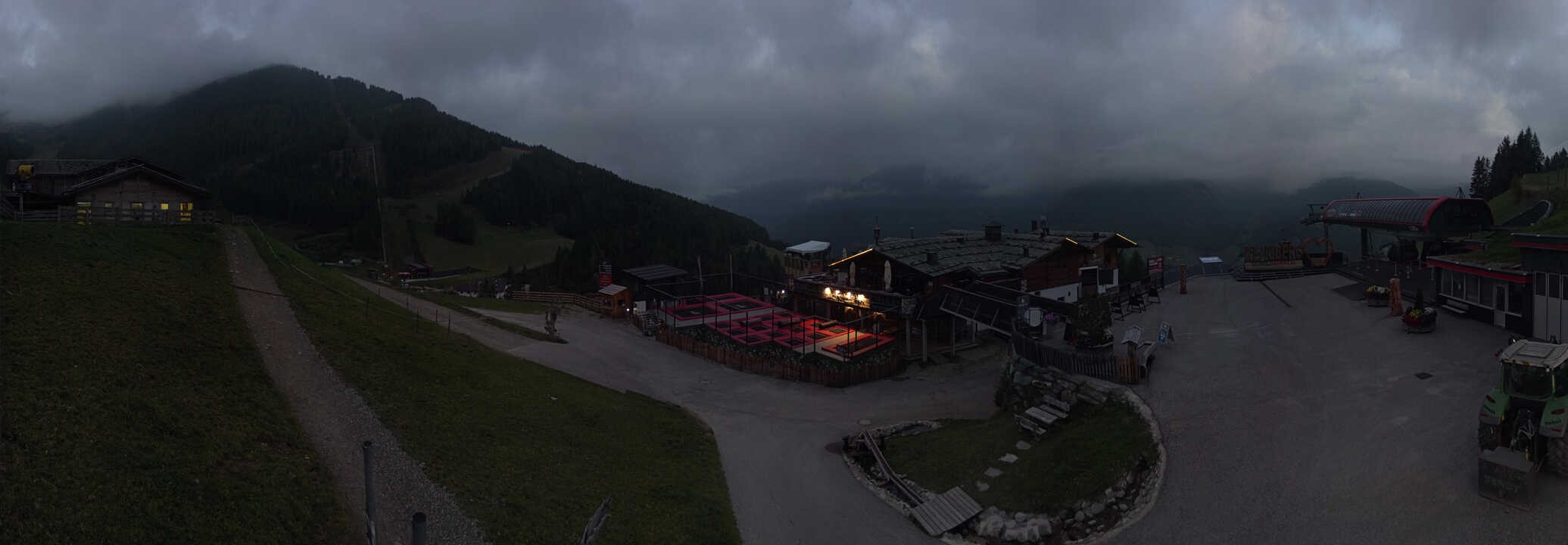 Archiv Foto Webcam Klausberg - Blick auf Kristallalm im Ahrntal (Südtirol)