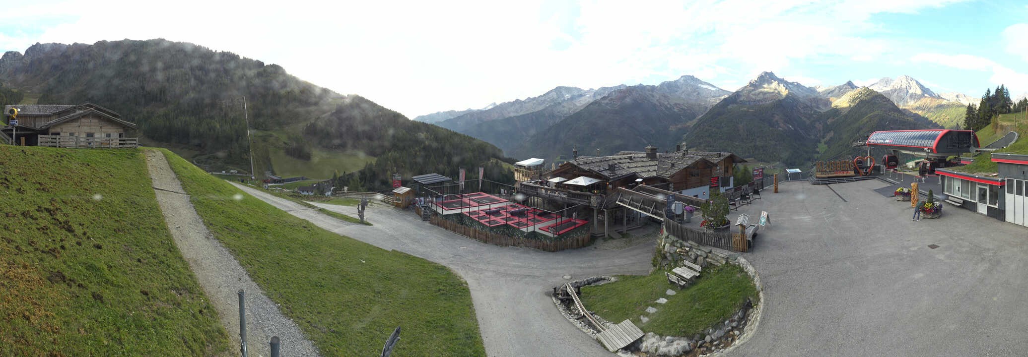 Archived image Webcam Klausberg - mountain restaurant Kristallalm in Ahrn Valley (South Tyrol)