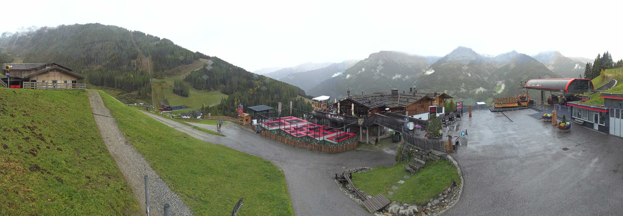 Archived image Webcam Klausberg - mountain restaurant Kristallalm in Ahrn Valley (South Tyrol)