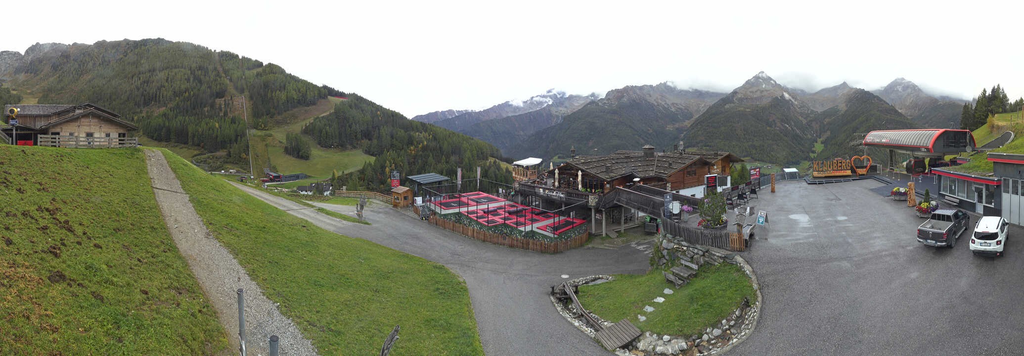 Archived image Webcam Klausberg - mountain restaurant Kristallalm in Ahrn Valley (South Tyrol)