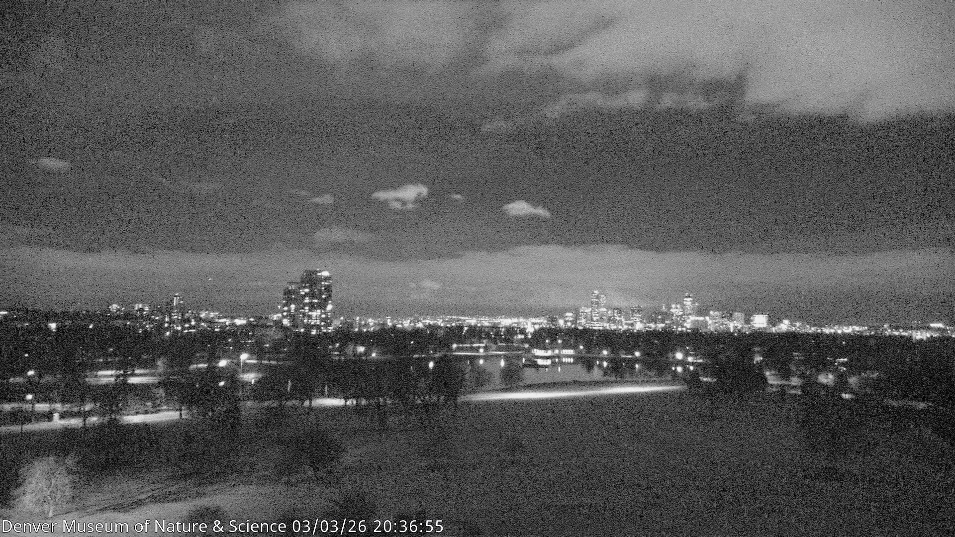 Archived image Webcam Denver's Skyline