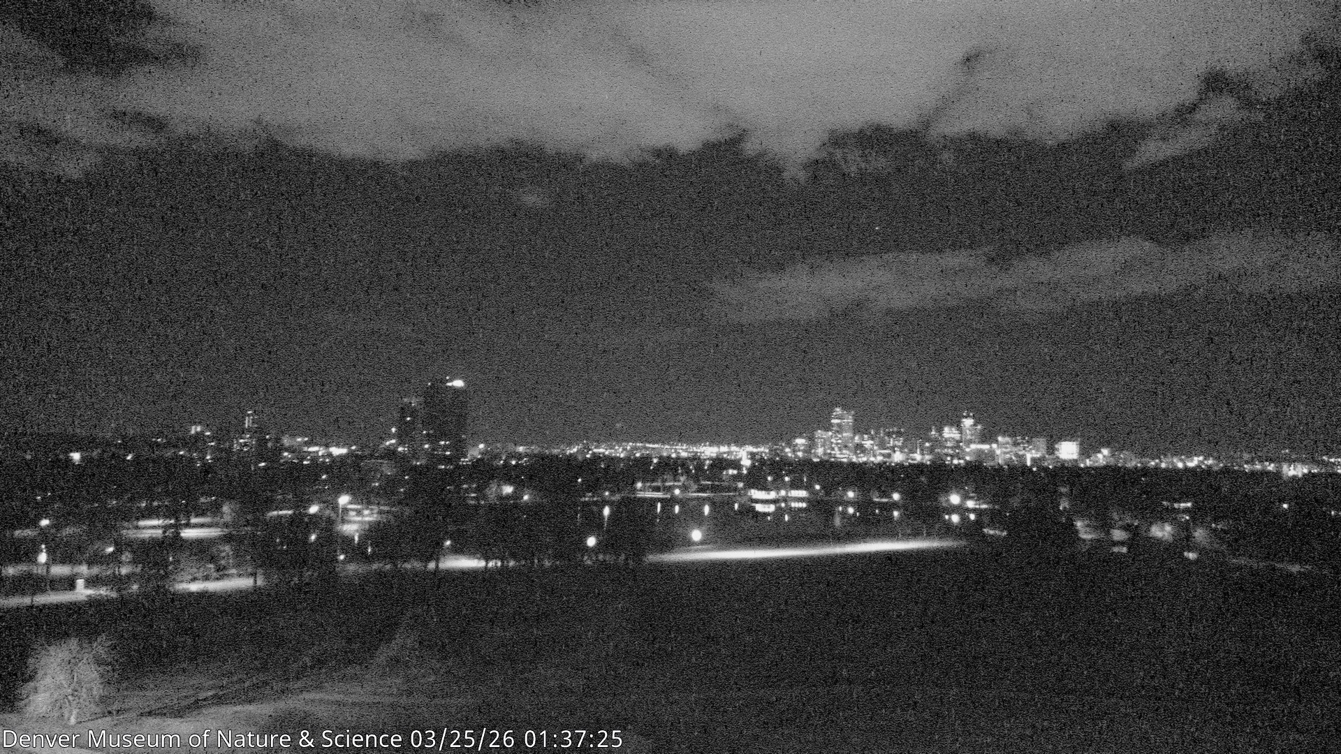 Archived image Webcam Denver's Skyline