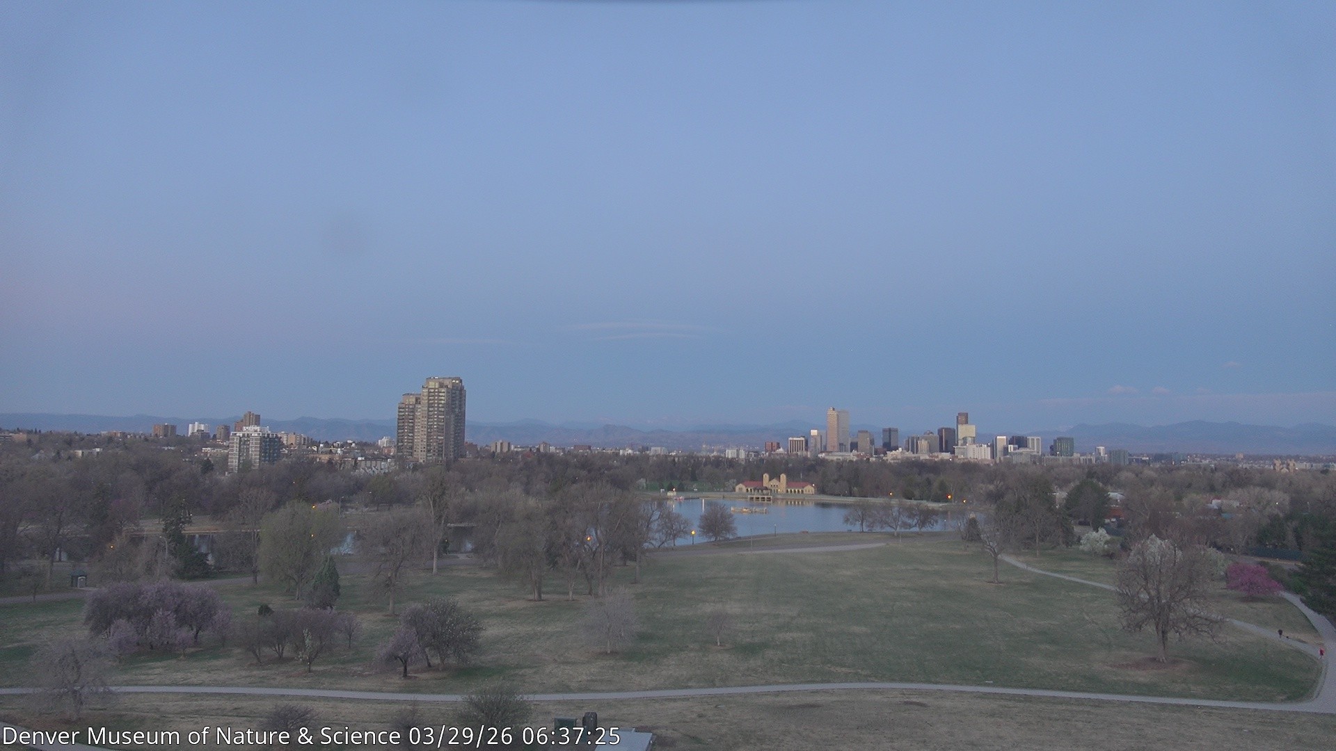 Archived image Webcam Denver's Skyline