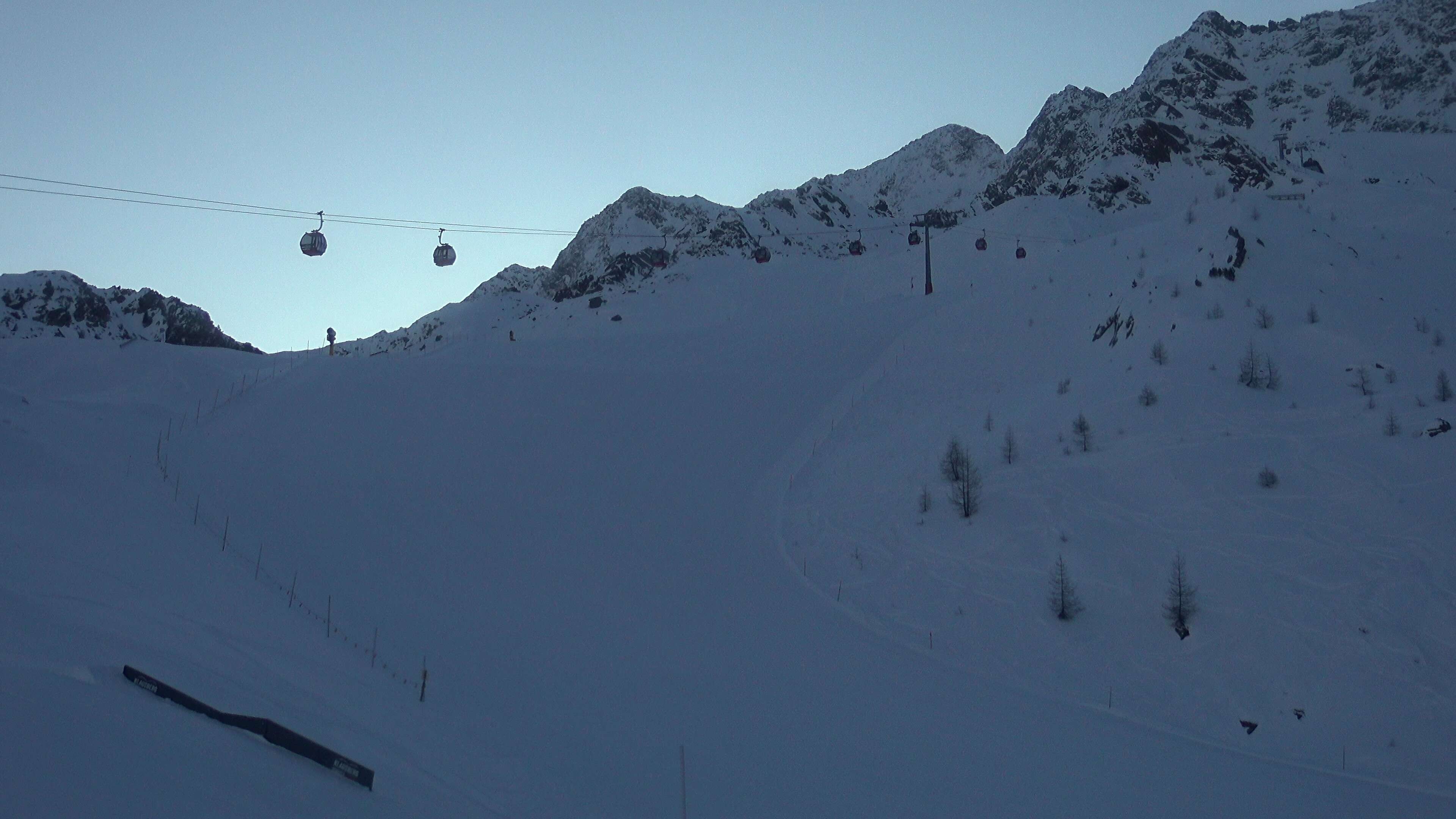 Archiv Foto Webcam Wanderarena Klausberg (1.950 m) - Blick auf Lifte Klaussee I und II