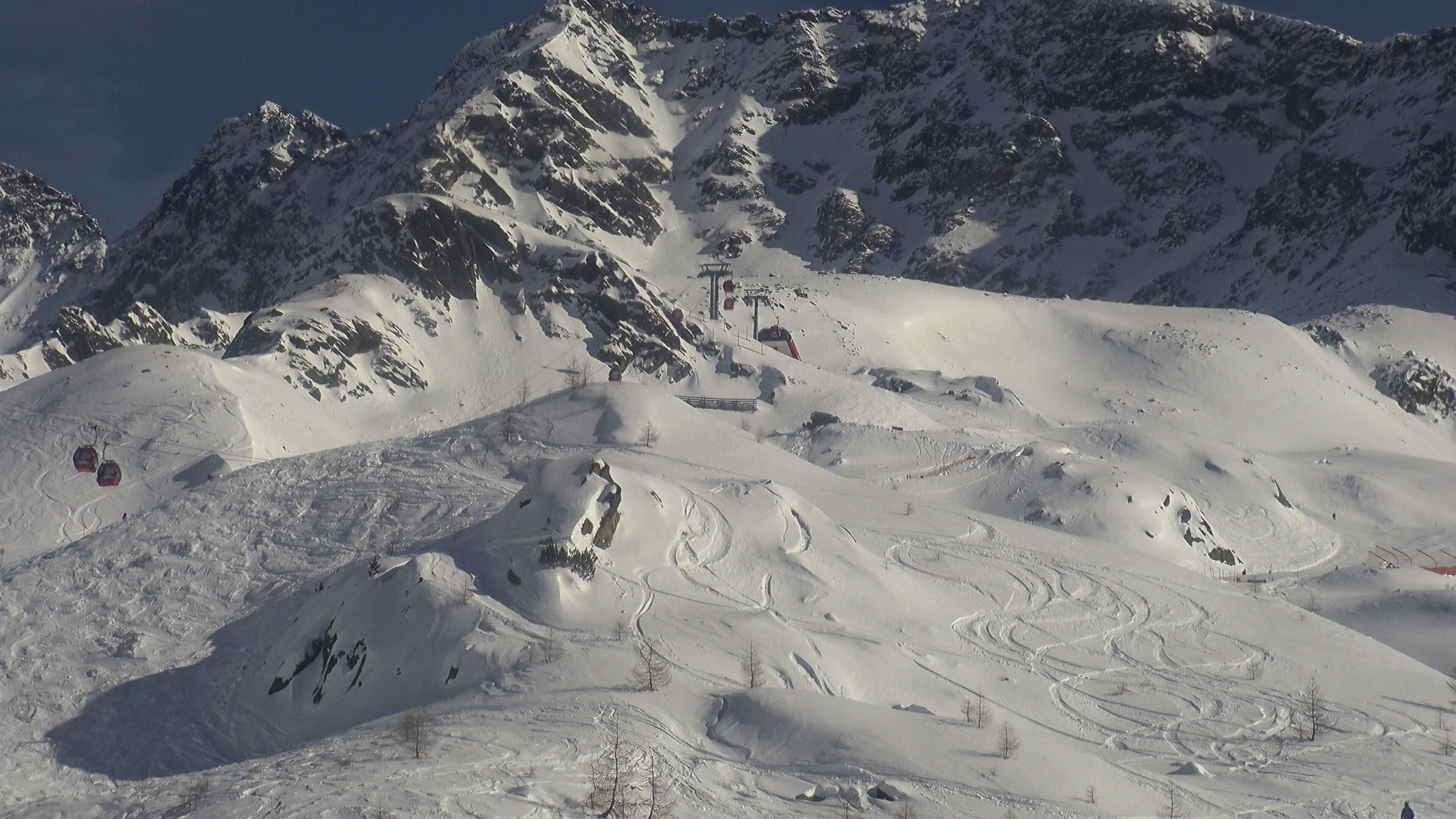 Archived image Webcam Hiking area Klausberg – View towards Klausnock (2.819 m)