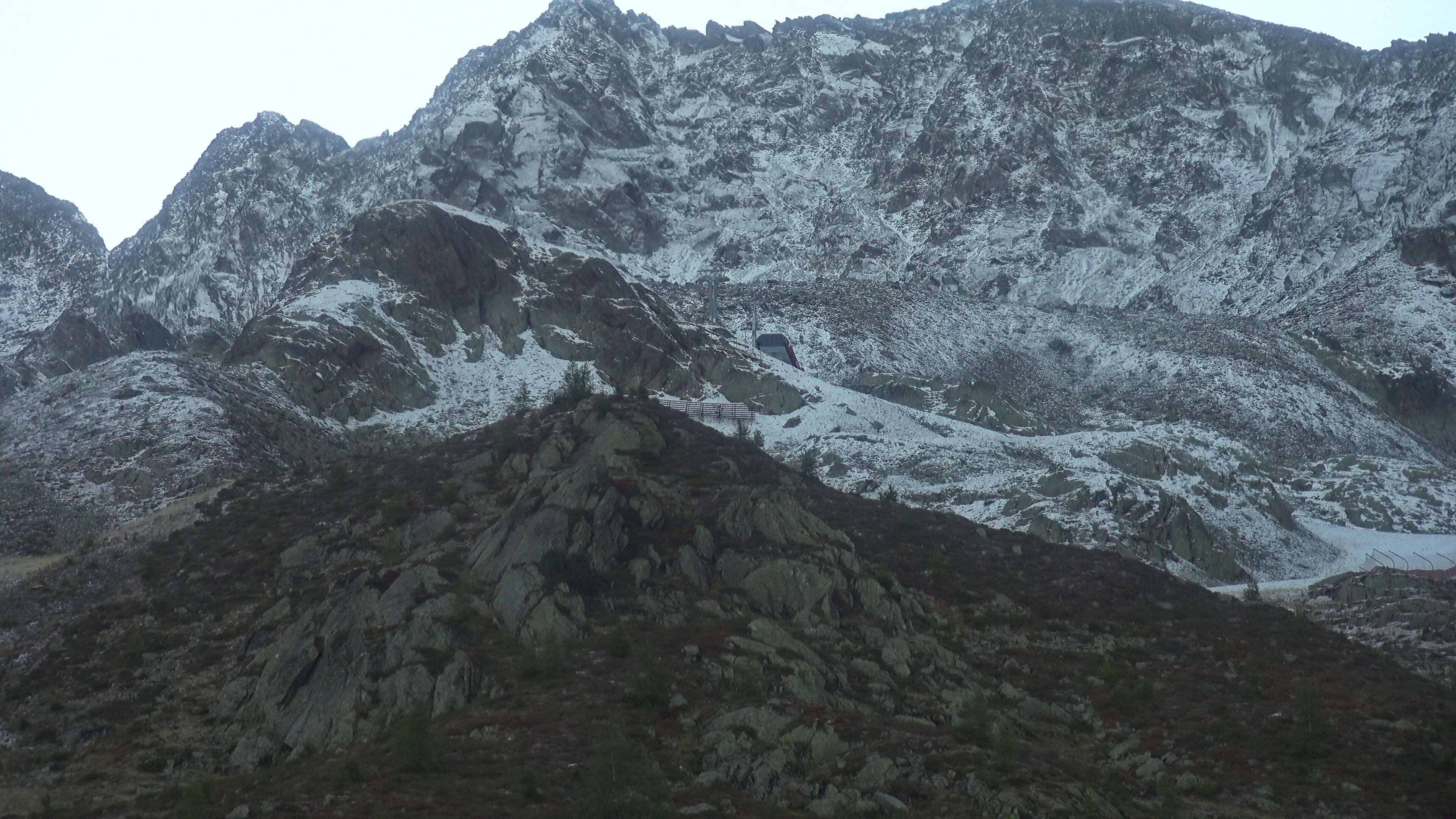 Archived image Webcam Hiking area Klausberg – View towards Klausnock (2.819 m)
