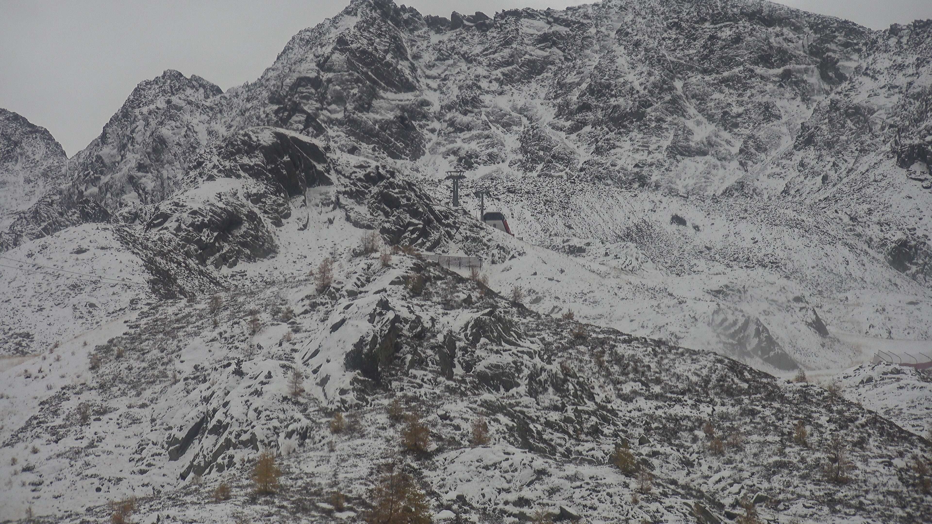 Archived image Webcam Hiking area Klausberg – View towards Klausnock (2.819 m)