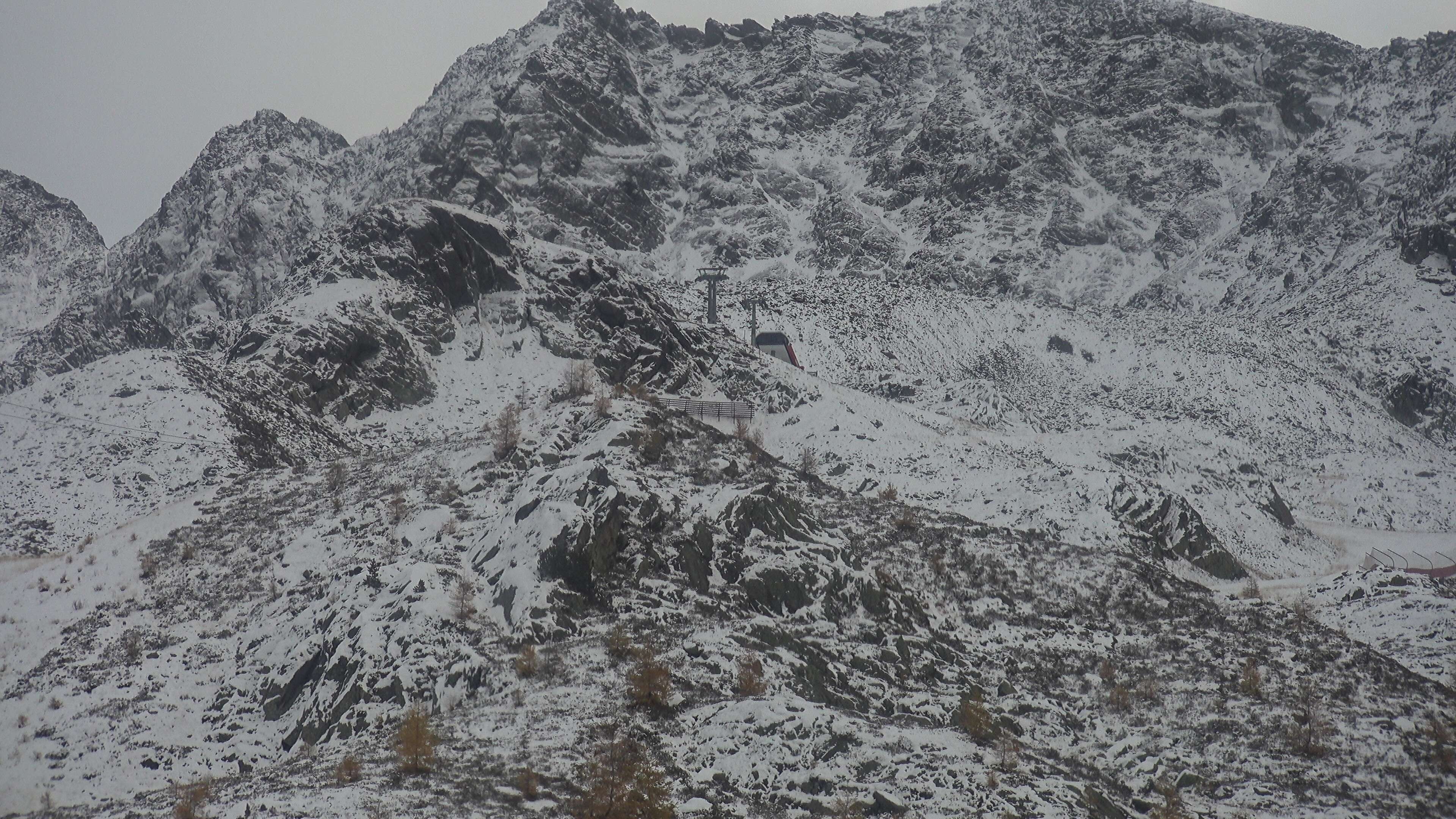 Archived image Webcam Hiking area Klausberg – View towards Klausnock (2.819 m)