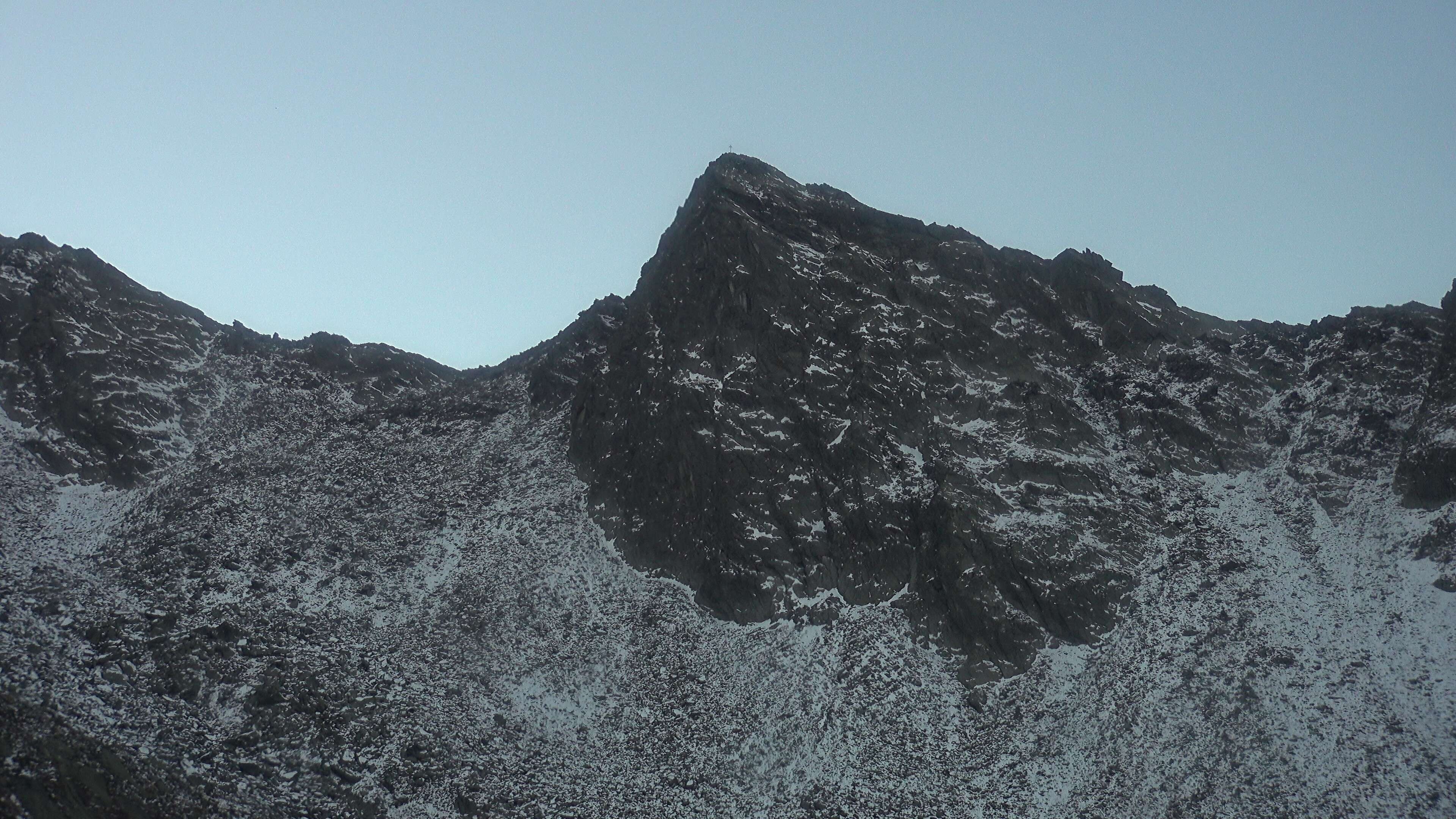 Archived image Webcam View towards mountain Rauchkofel (3,251 m) in South Tyrol