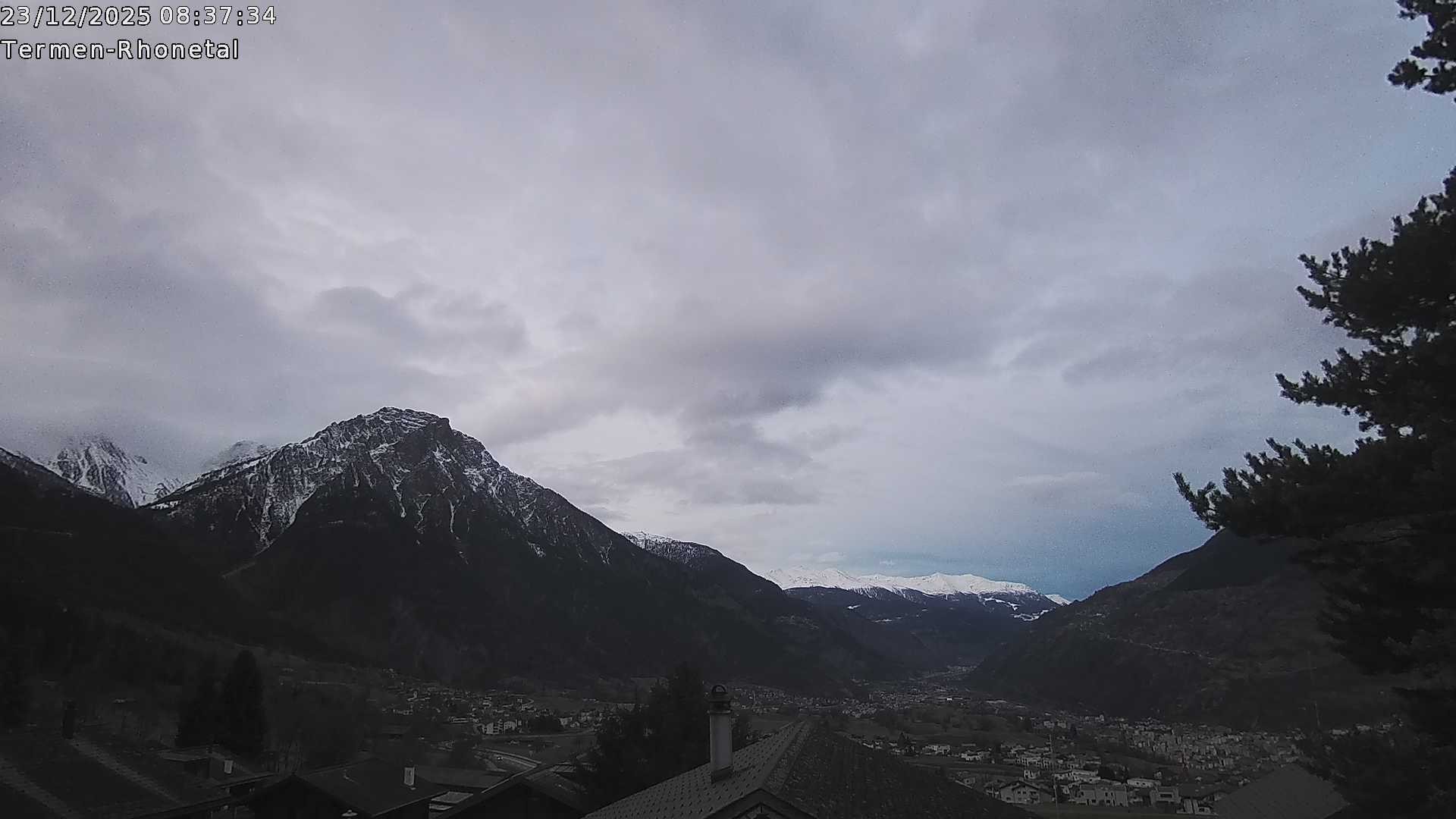 Archiv Foto Webcam Termen: Blick Richtung Süden ins Rhonetal