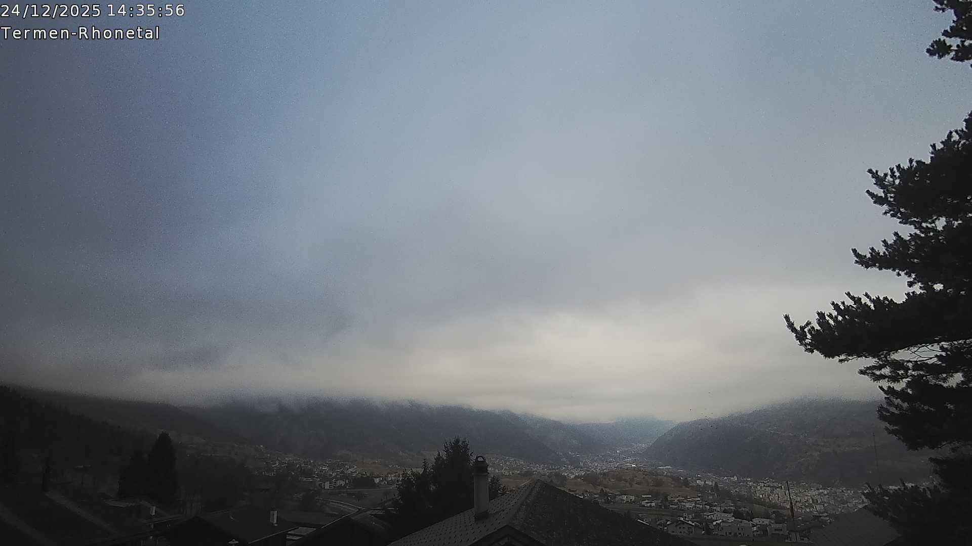 Archiv Foto Webcam Termen: Blick Richtung Süden ins Rhonetal