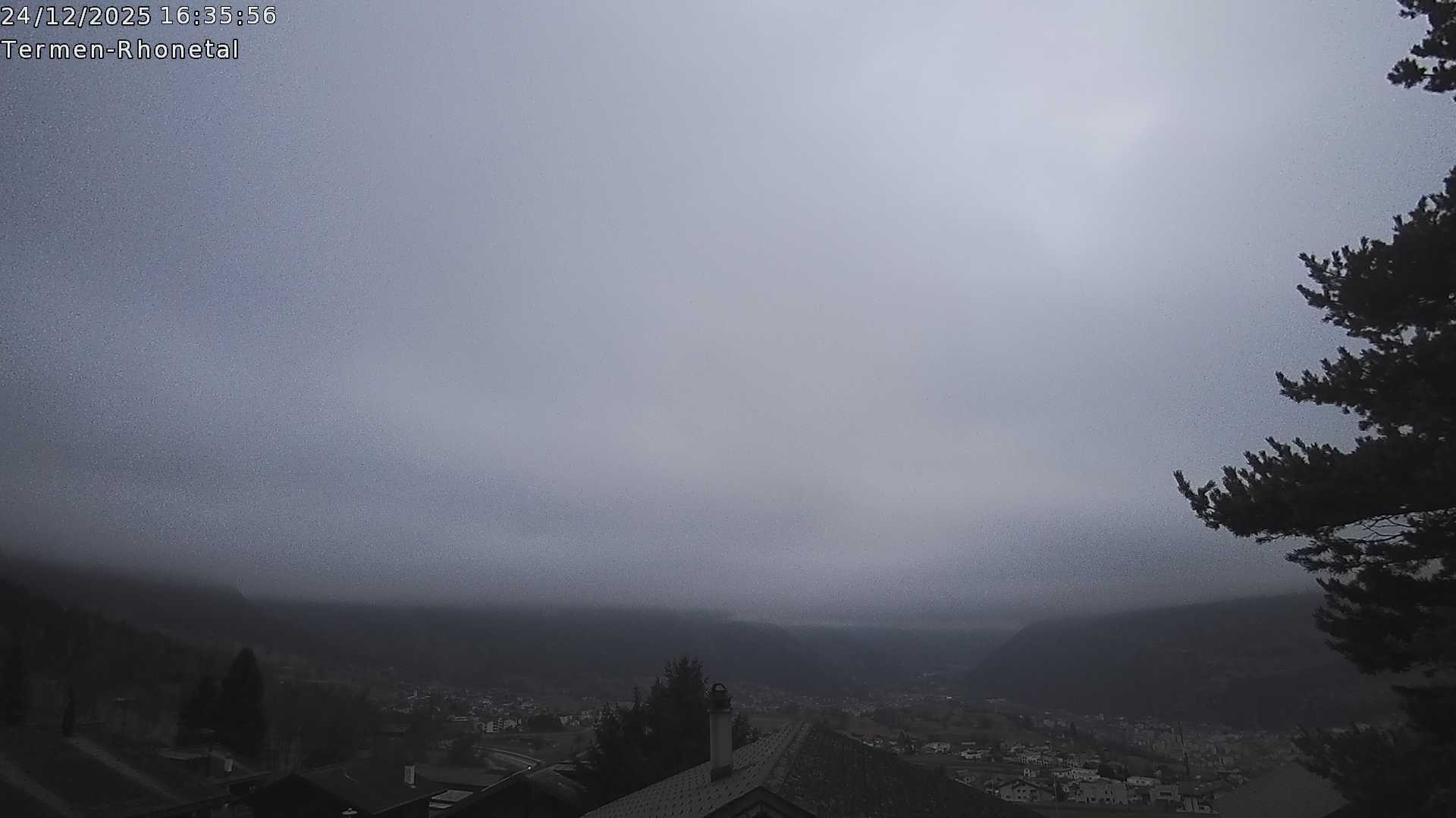 Archiv Foto Webcam Termen: Blick Richtung Süden ins Rhonetal