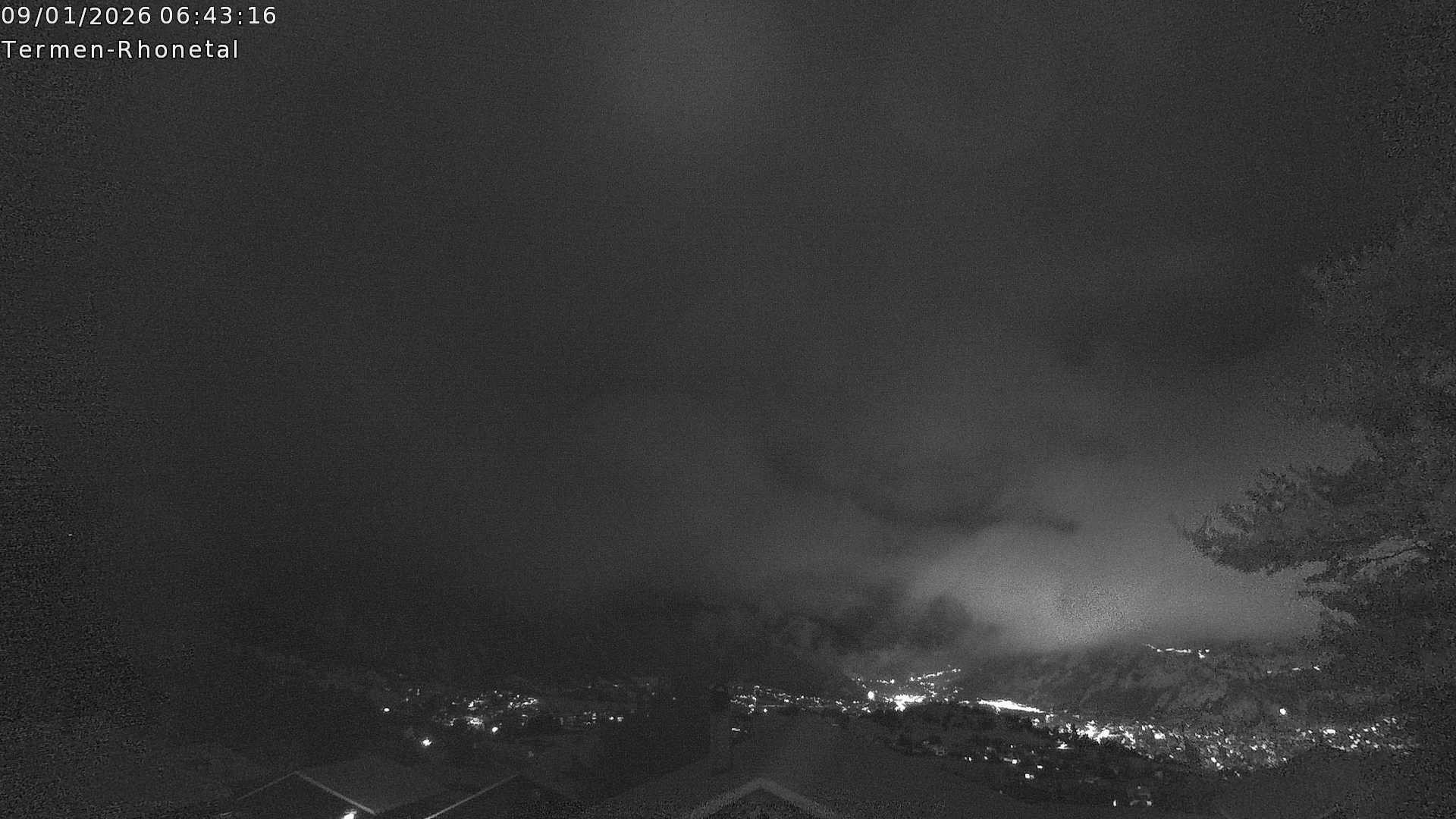 Archiv Foto Webcam Termen: Blick Richtung Süden ins Rhonetal