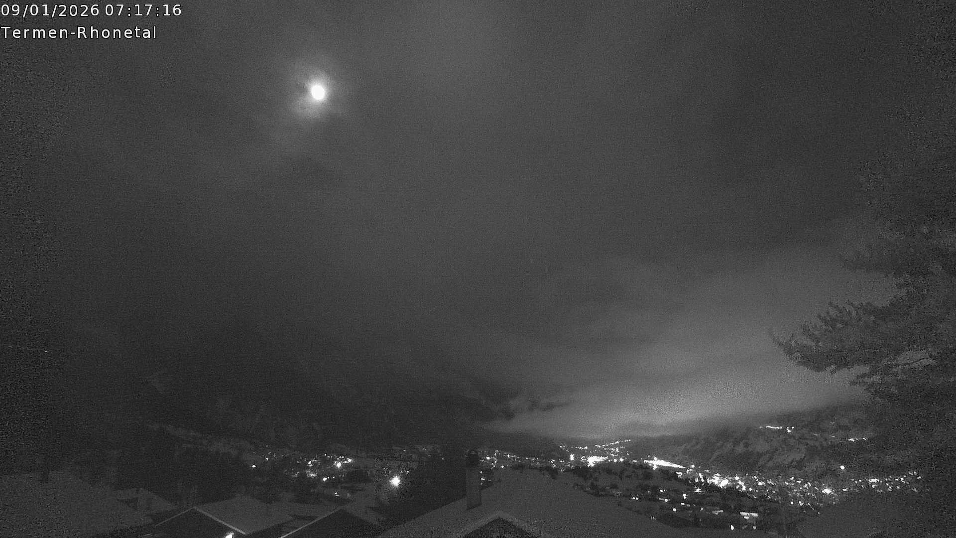 Archiv Foto Webcam Termen: Blick Richtung Süden ins Rhonetal