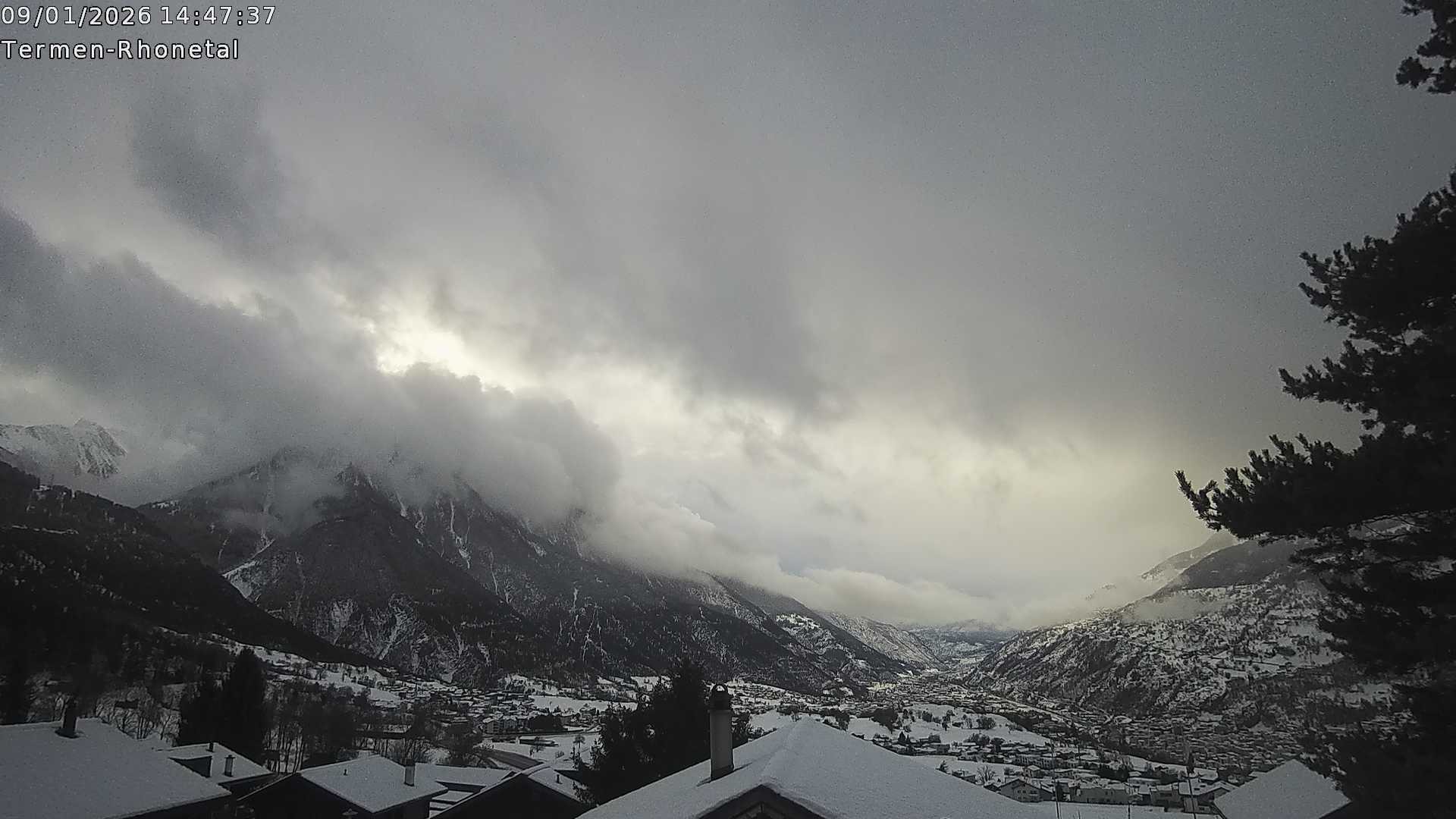 Archiv Foto Webcam Termen: Blick Richtung Süden ins Rhonetal