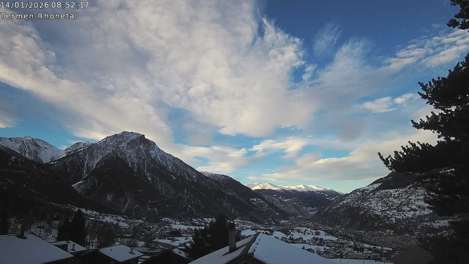 Archived image Webcam Termen: View to the south