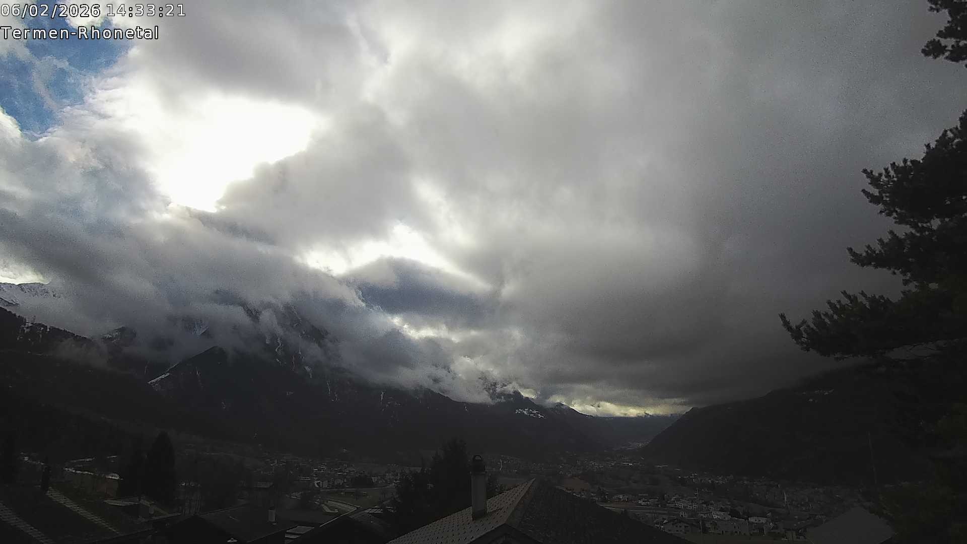 Archiv Foto Webcam Termen: Blick Richtung Süden ins Rhonetal