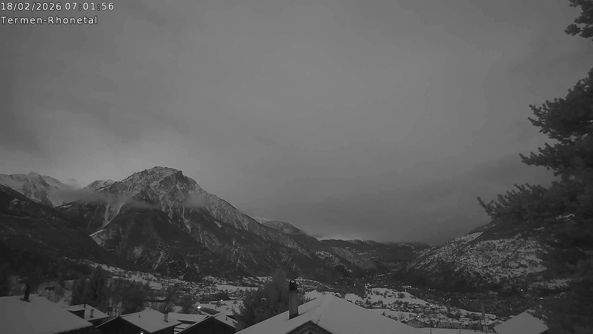 Archiv Foto Webcam Termen: Blick Richtung Süden ins Rhonetal