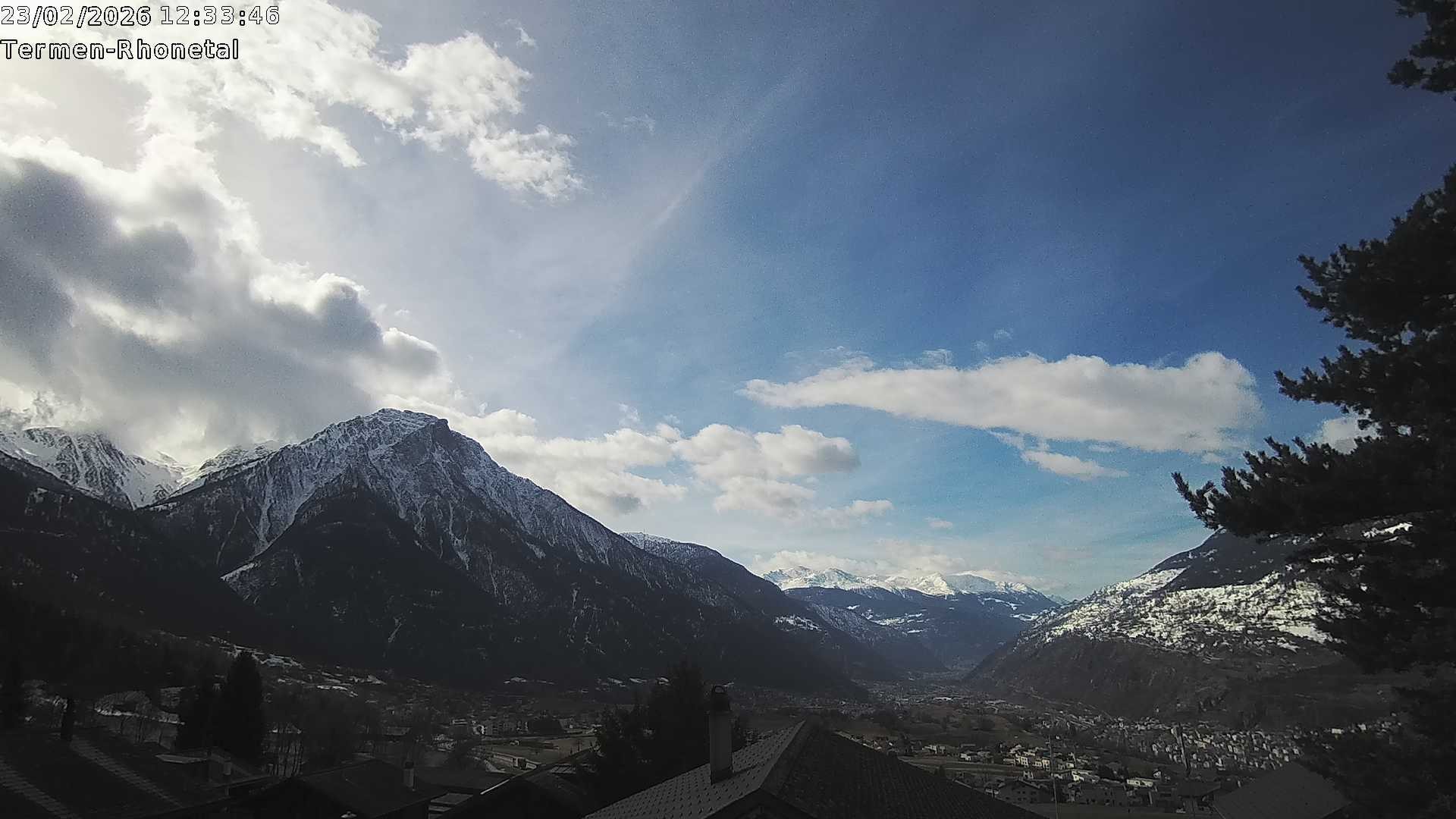Archiv Foto Webcam Termen: Blick Richtung Süden ins Rhonetal