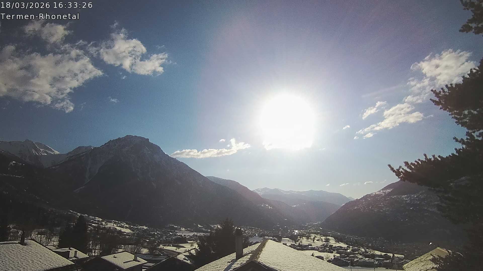 Archiv Foto Webcam Termen: Blick Richtung Süden ins Rhonetal